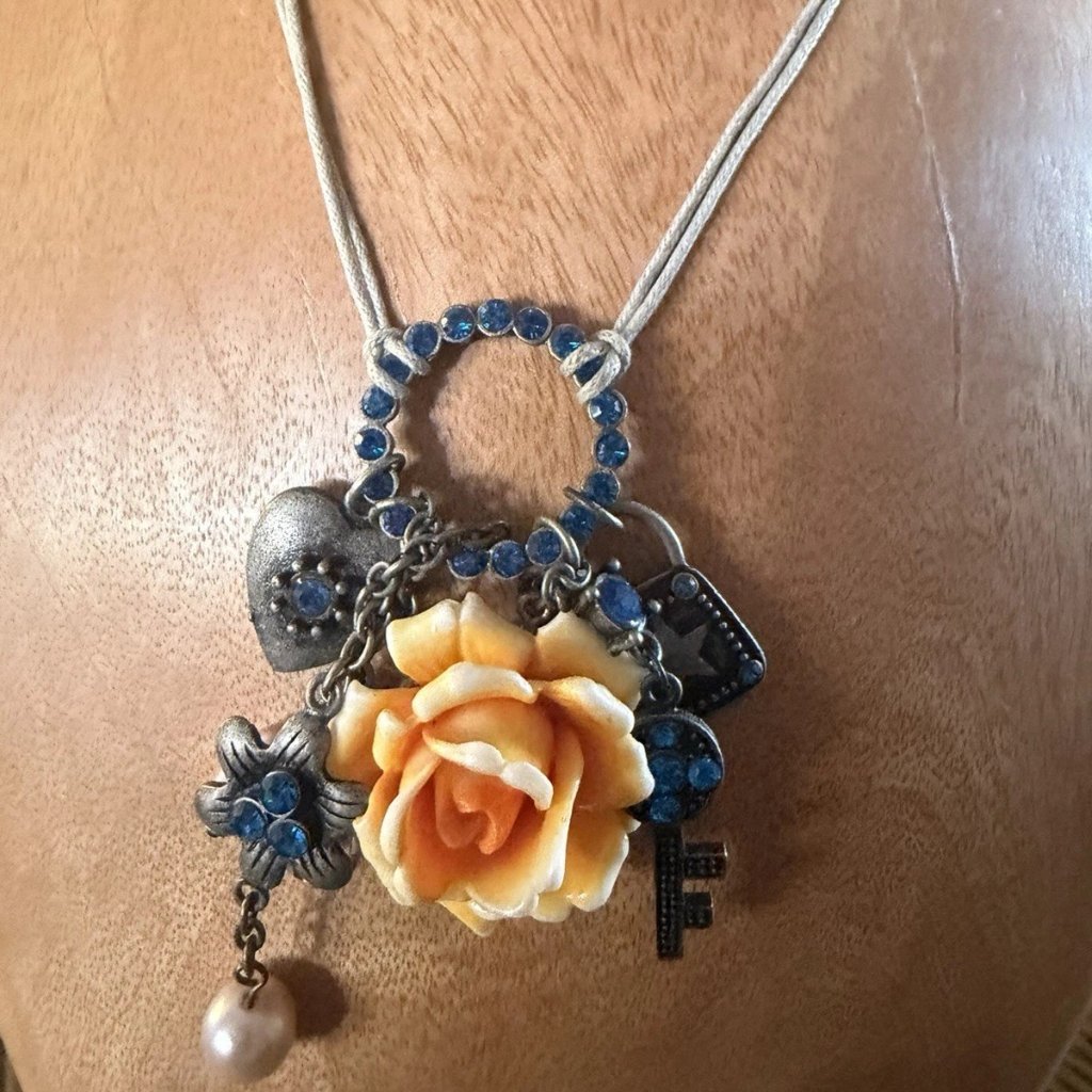 Vintage Tarina Tarantino Necklace Key To My Heart Charms Swarovski Rare